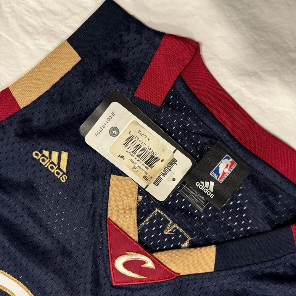 NWT Adidas Swingman LeBron James Cleveland Cavaliers Third Jersey Size XL - Picture 3 of 7